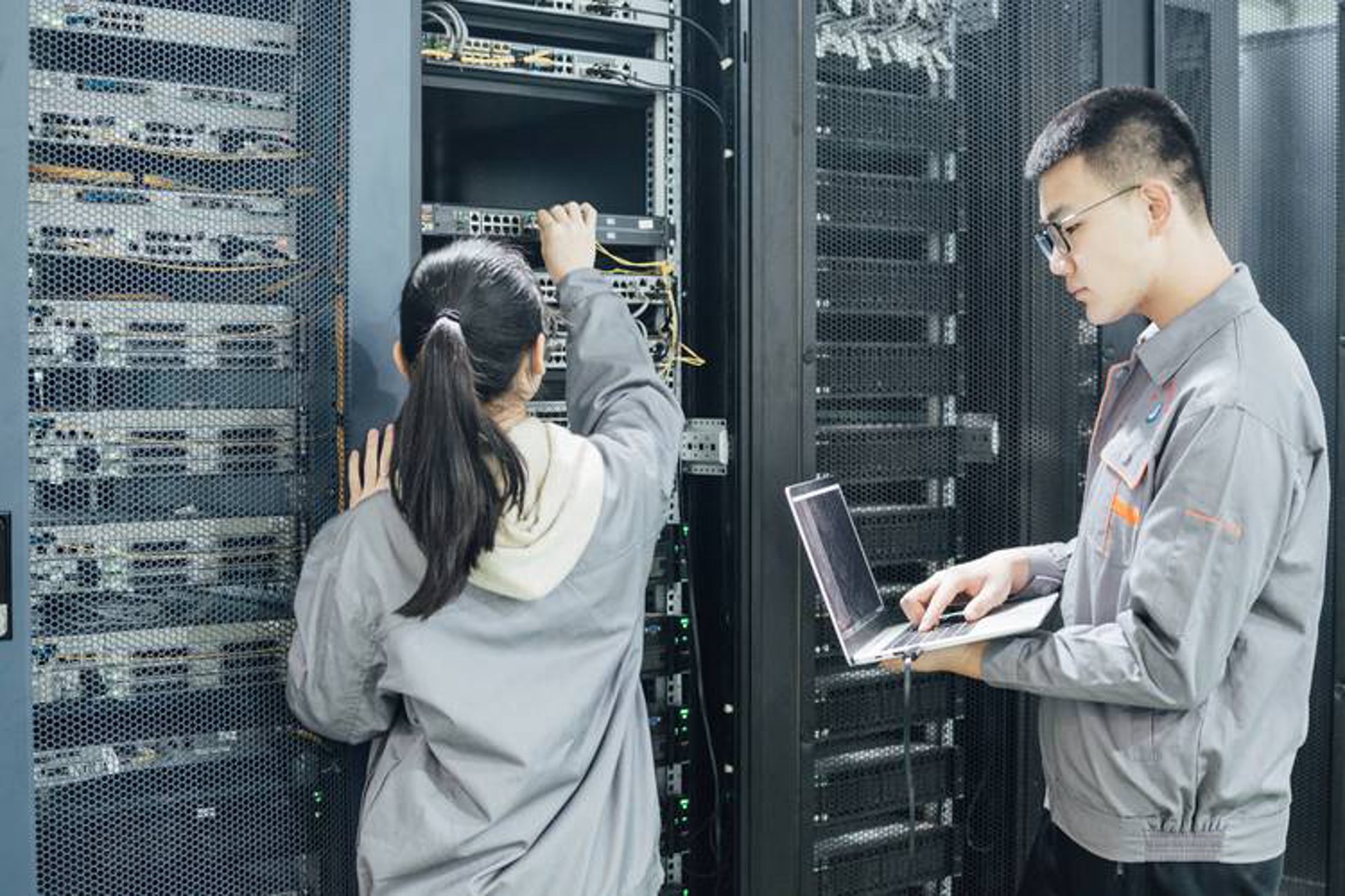 抢礼包信息科技